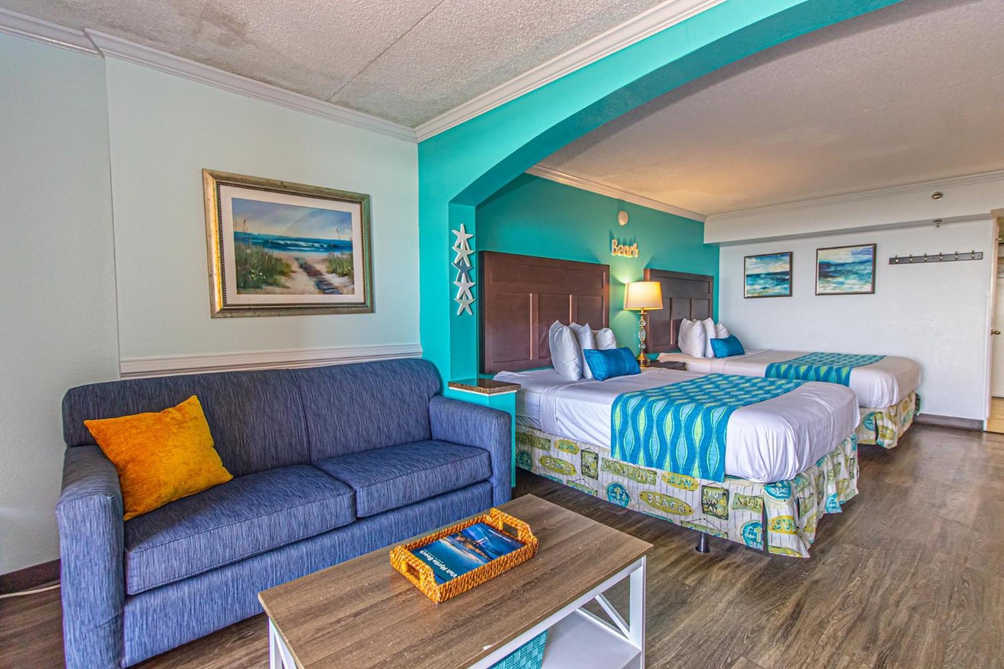 Oversized Ocean View Queen Suite With Beautiful Fireplace And Accents - Sleeps 4 Guests! マートルビーチ 部屋 写真
